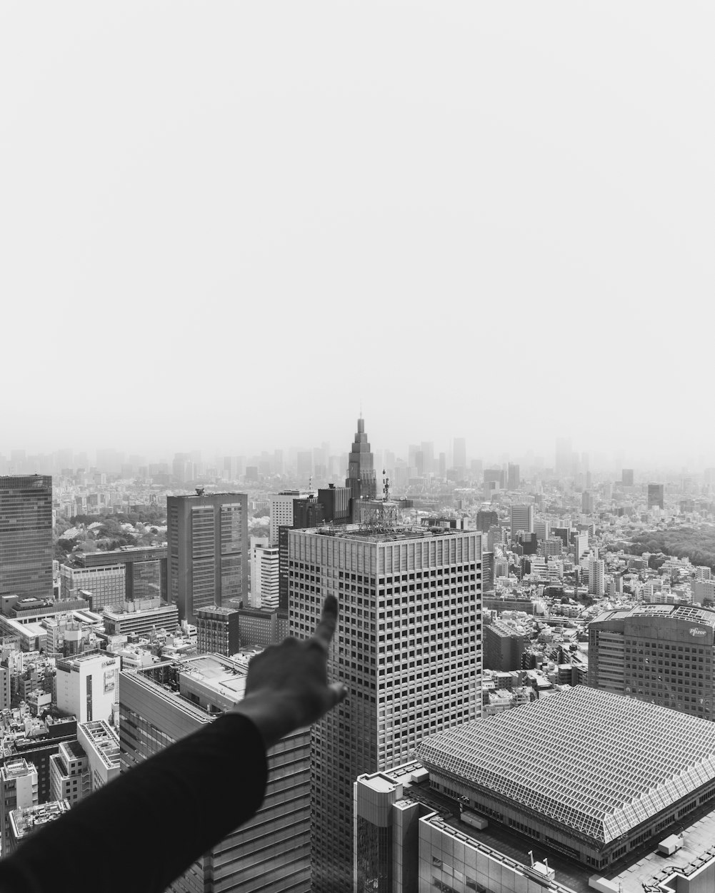 31省份新增本土确诊21例在内蒙古︰(内蒙古新增本土病例1个在哪里)