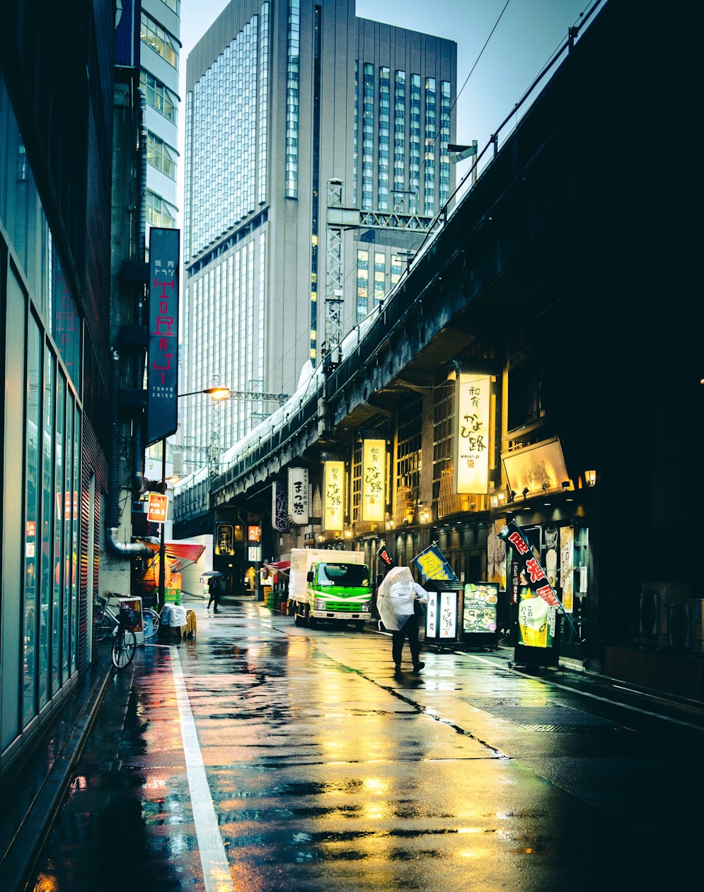 上海1天5982人感染,上海每天疫情通报